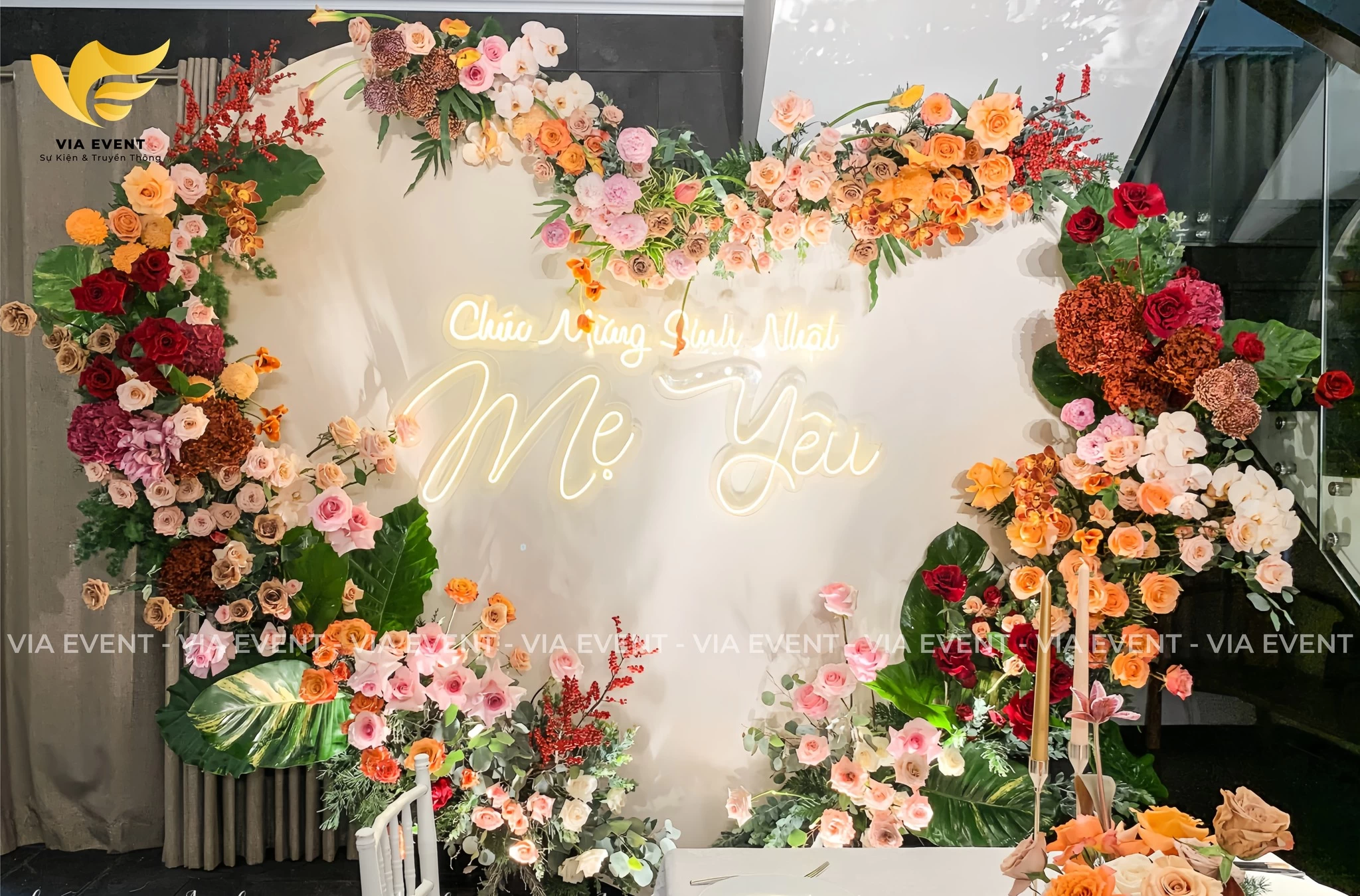 Tổ Chức Sinh Nhật Cho Mẹ