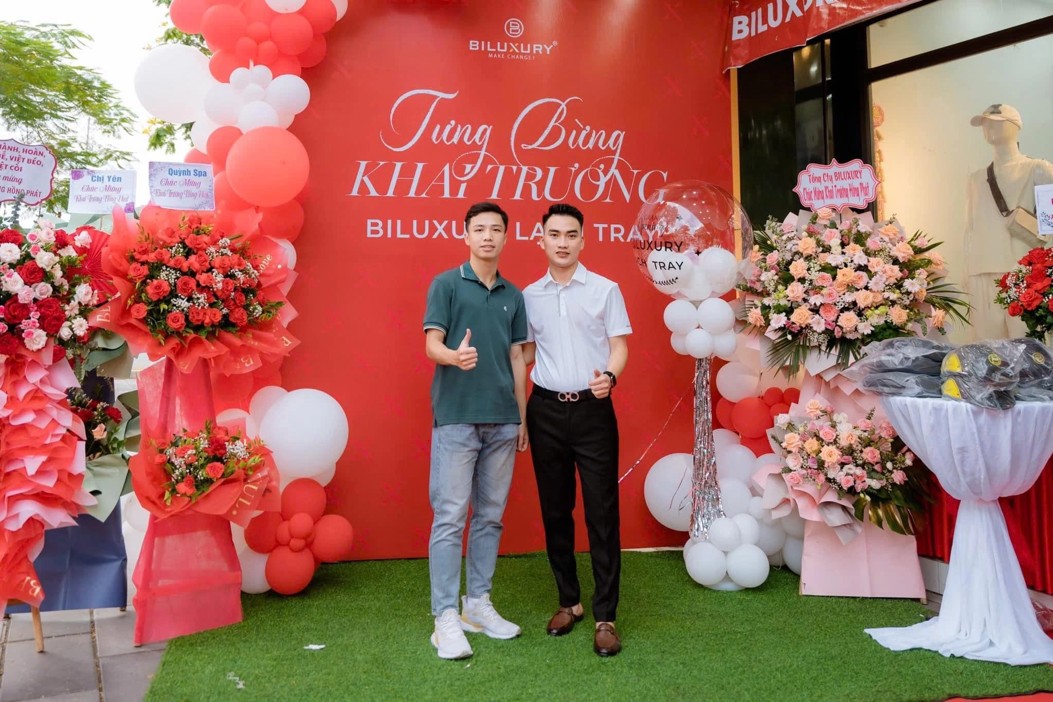 Tổ Chức Sự Kiện Khai Trương
