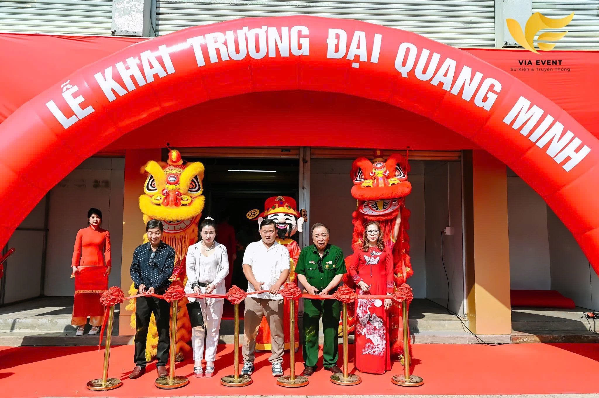 Tổ Chức Sự Kiện Khai Trương