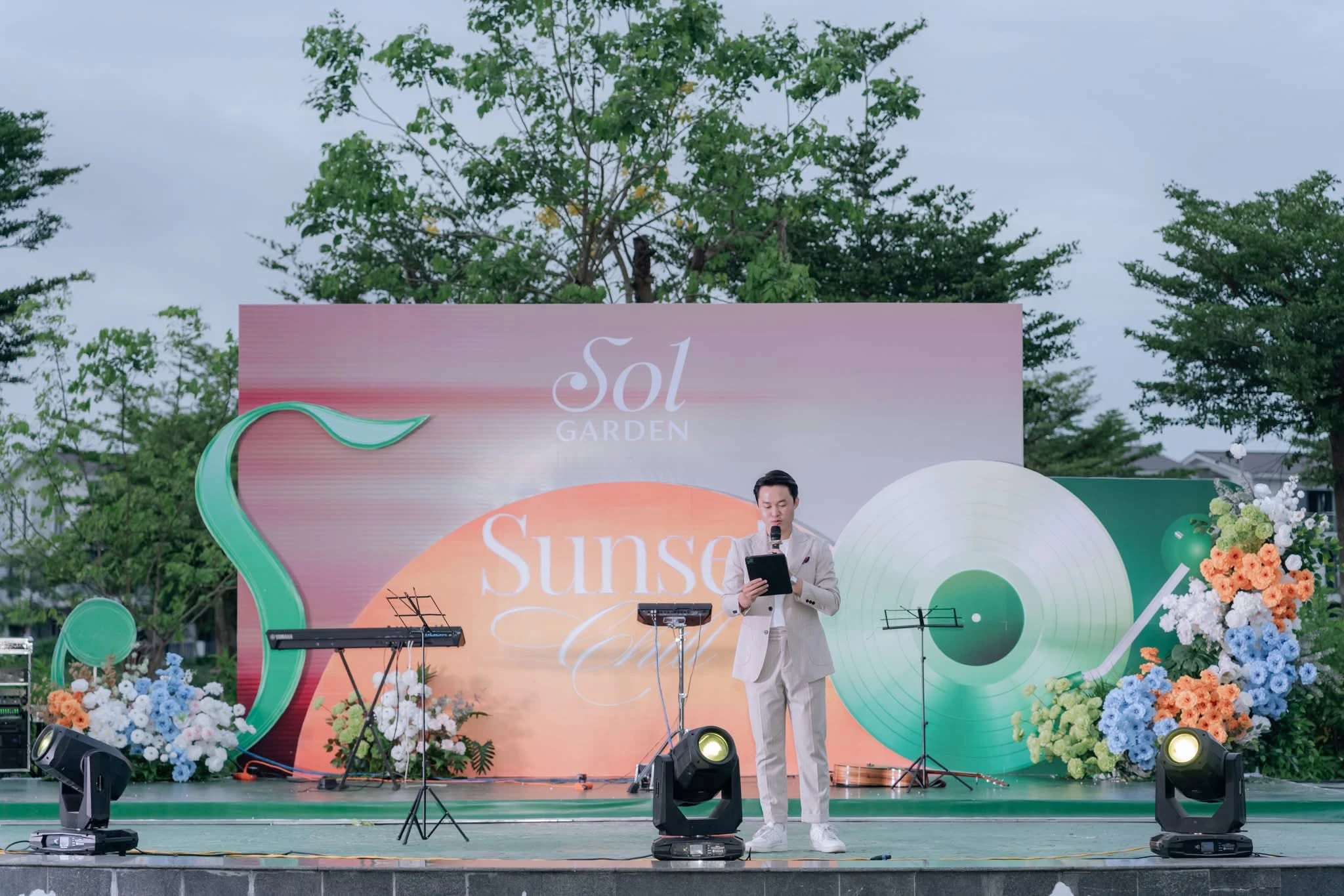 in backdrop pp bồi formex