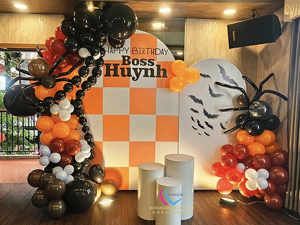 mẫu trang trí Halloween bằng bóng bay