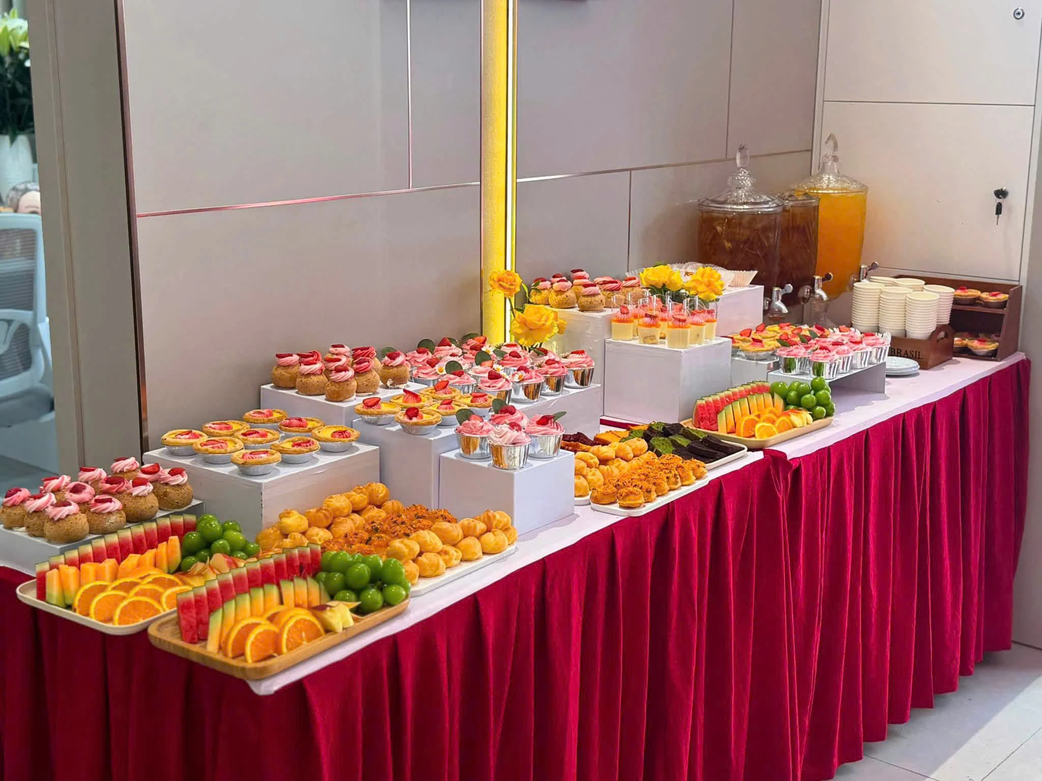 trang trí tiệc teabreak 20/10 doanh nghiệp